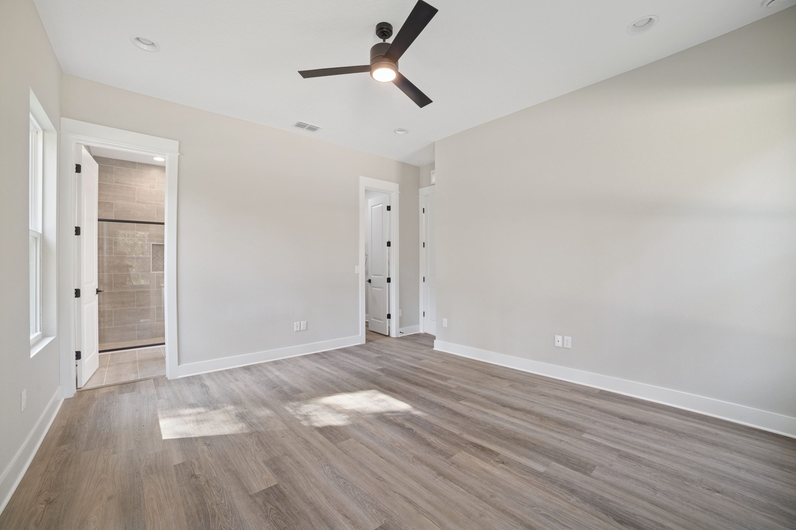 12-16063-Puskita-Trail-WindowStill