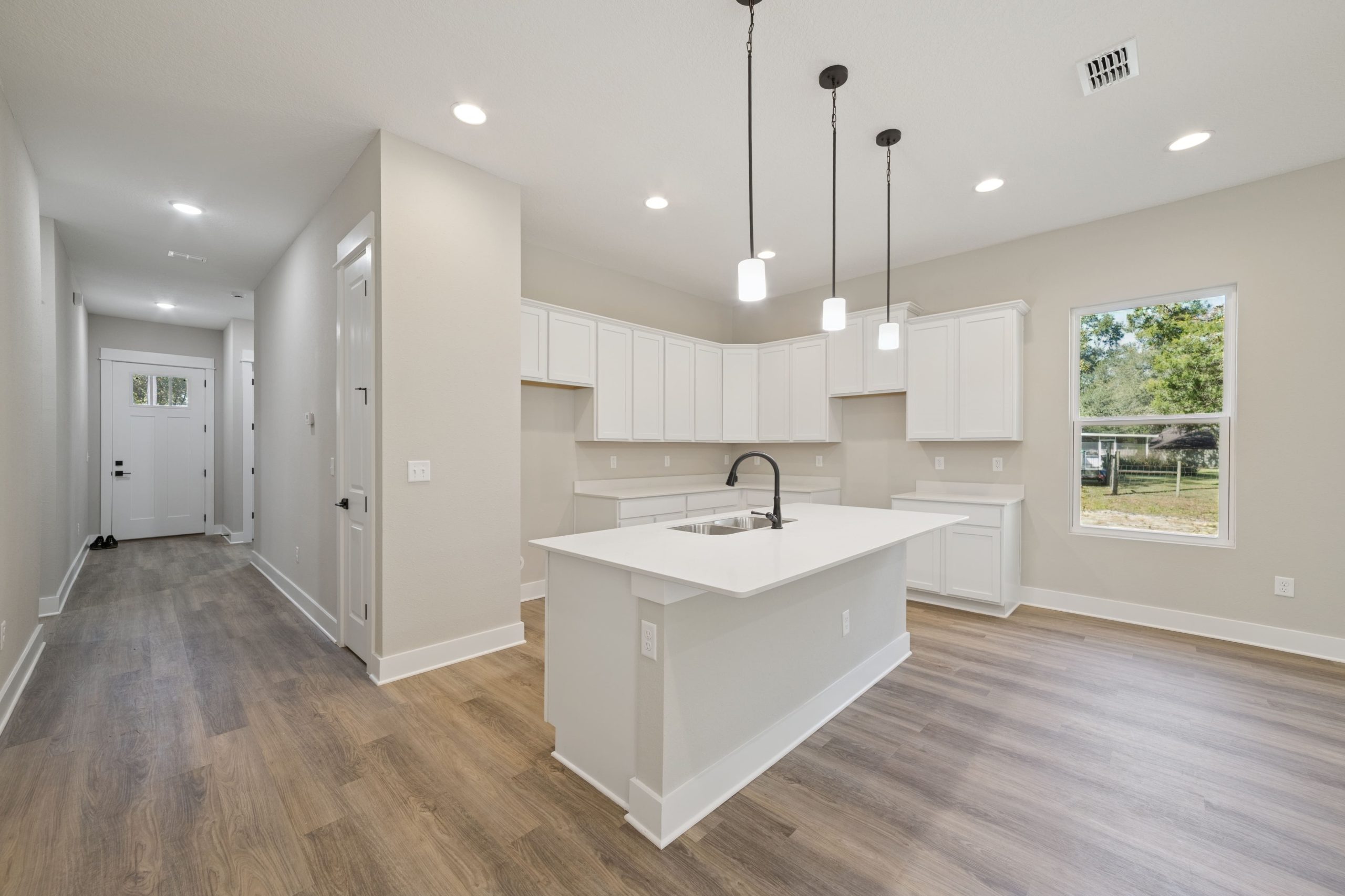 19-16063-Puskita-Trail-WindowStill